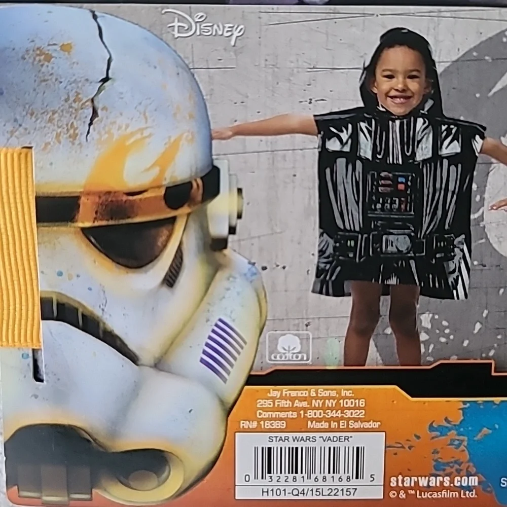 Disney Star Wars Kids Darth Vader 100% Cotton Hooded Poncho Towel, 22